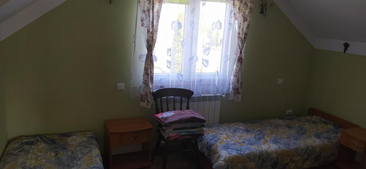 Domek Rodzynek Hoczew Exterior foto